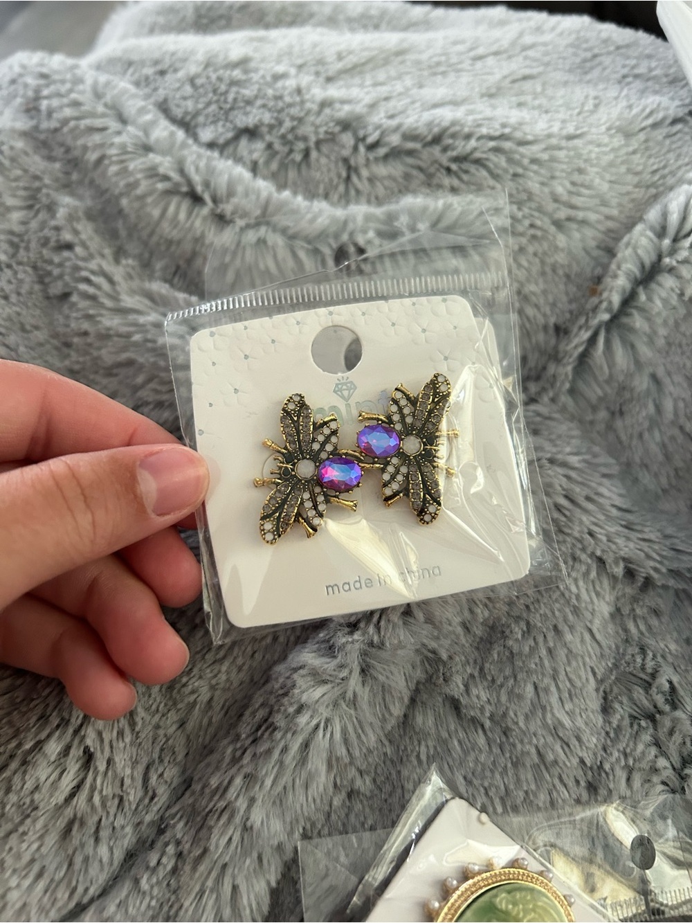 5/$25 Crystal Dragonfly Stud Earrings - Iridescent Purple Gold Tone